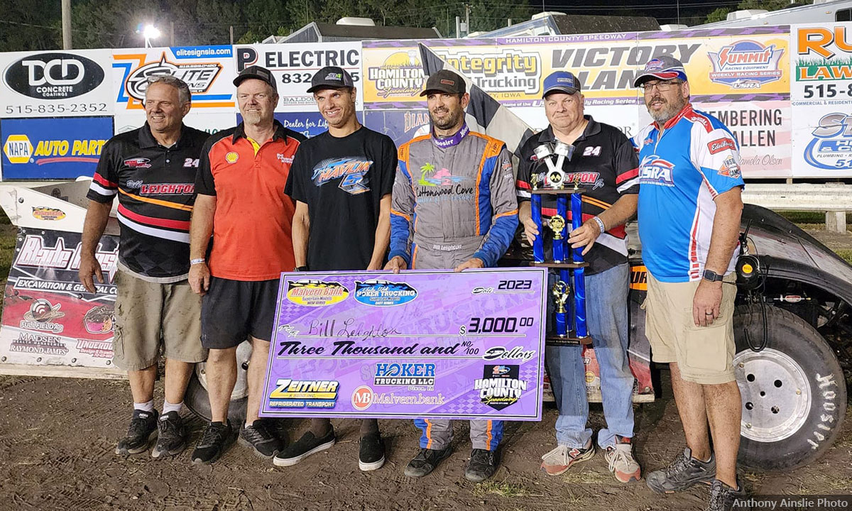 Bill Leighton Jr. won the Malvern Bank/Hoker Trucking SLMR Super Late Model Series main event.